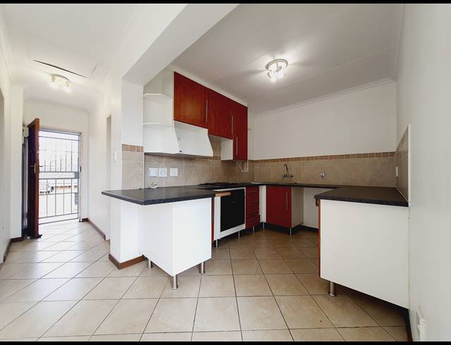 2 BEDROOM APARTMENT TO LET IN NOORDWYK